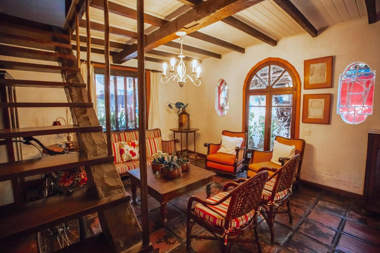 Hotel Pousada Dos Hibiscos Ильябела Экстерьер фото