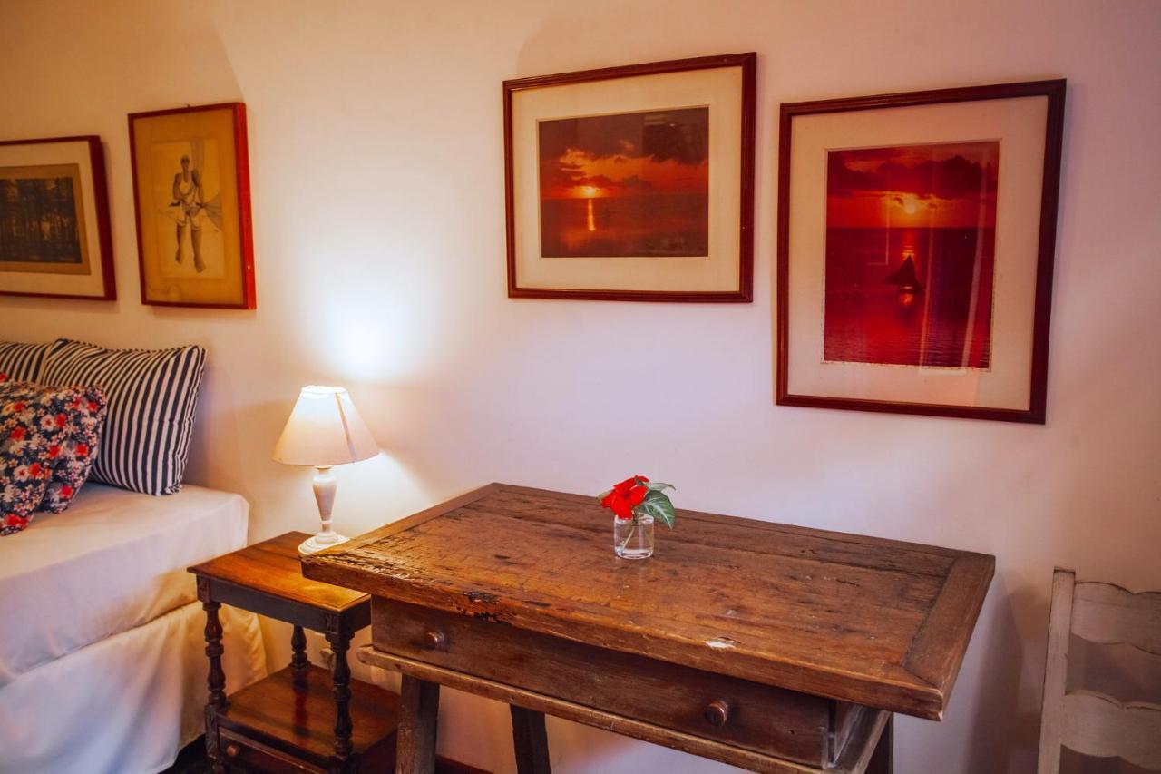 Hotel Pousada Dos Hibiscos Ильябела Экстерьер фото